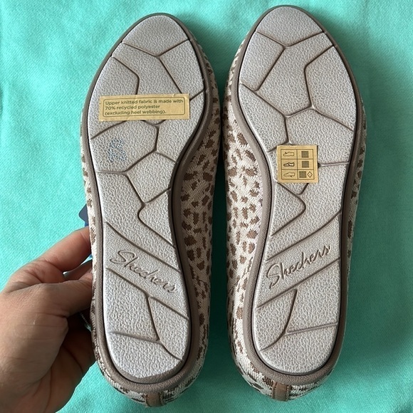 Brand New Skechers Cleo 2.0 Uninhibited Slip-On Casual Ballet Flats Mocha - Picture 12 of 16